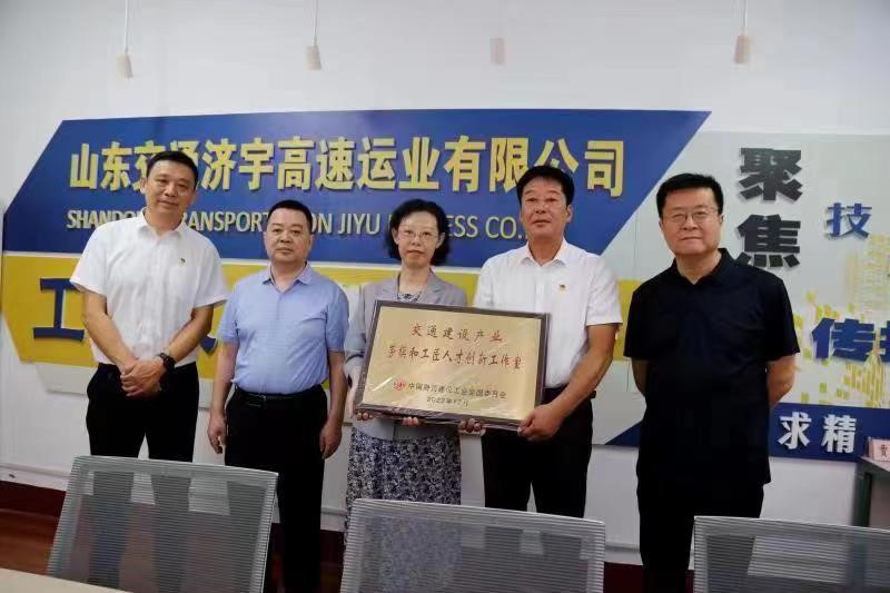 adf550350bd1f5c98b56eef954711ef5.jpg adf550350bd1f5c98b56eef954711ef5.jpg